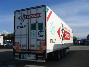 Refrigerator Trucks - Cecconi Trasporti e Spedizioni Internazionali